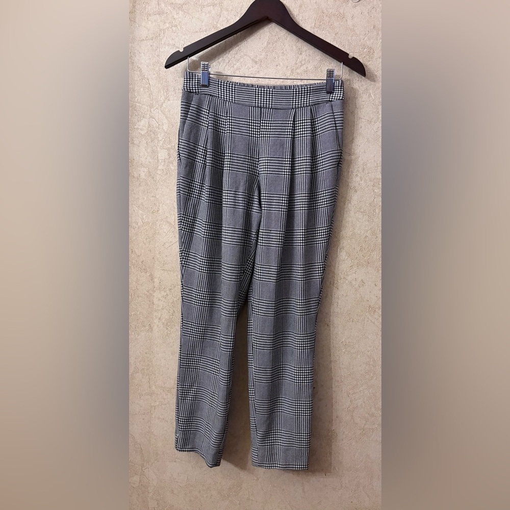 Express Ankle Mid Rise Pants - Picture 2 of 6